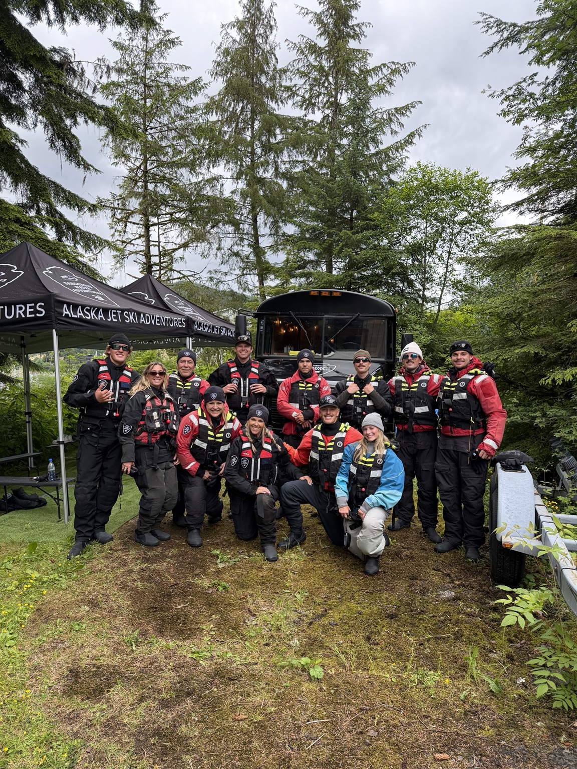 Dangerous Water Adventures guides and guests